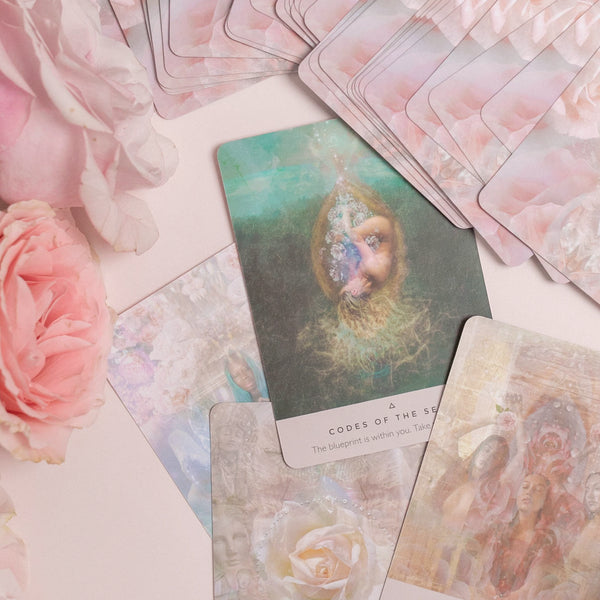 The Rose Oracle Deck - Divine Clarity