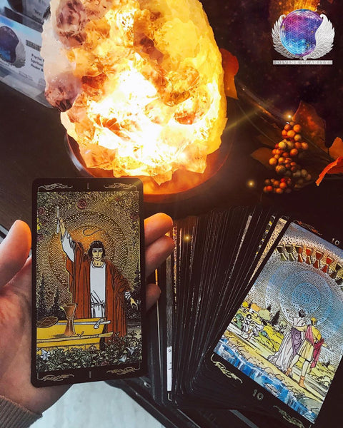 Golden Universal Tarot Cards - Divine Clarity