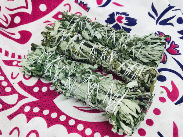 Organic Mugwort Smudge Stick 6" - Divine Clarity